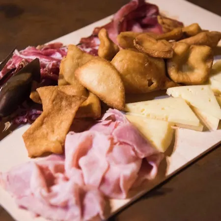Casa di campagna La Spina Santa Camere e Cucina *